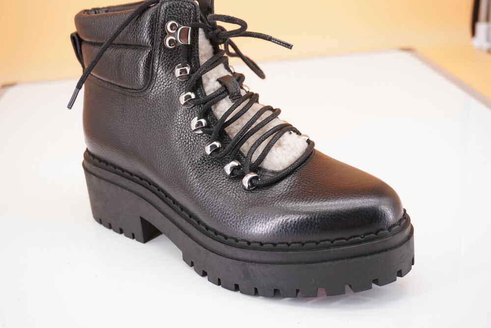 Marc Fisher Nairy Black Leather Shearling ankle boot size 7.5 biker Lugg wool